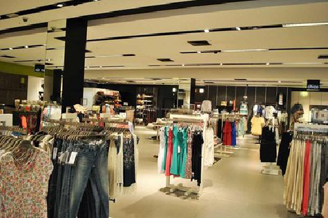 龙港商场里的店面怎么装修？